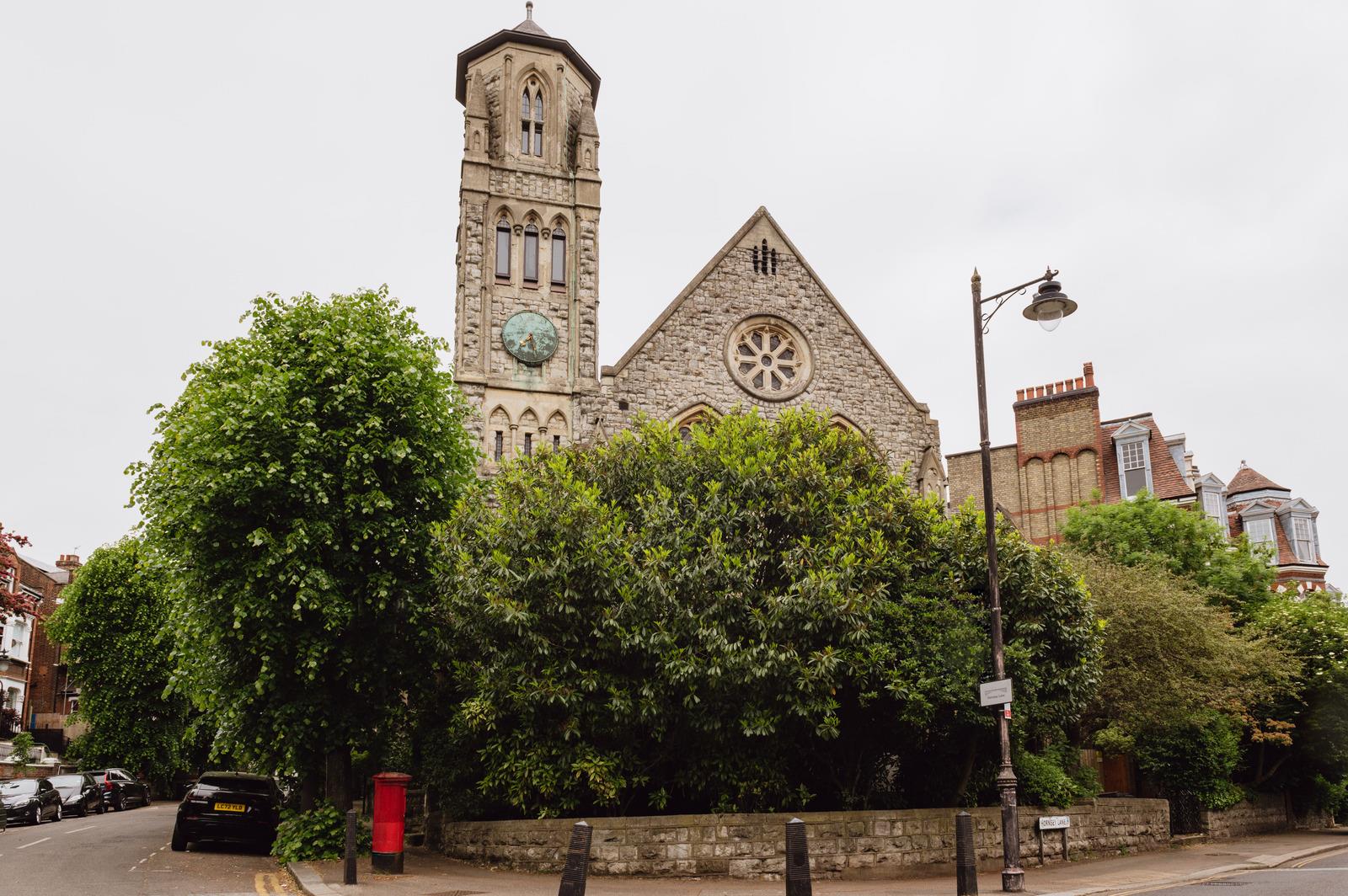 Cloisters Court - Image 2